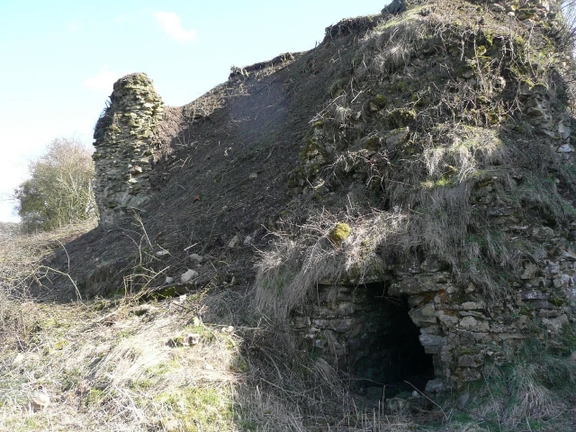 Le château de Lûmes sort de la légende